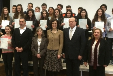 Manor Hill Greek School invites Theresa Villiers to present certificates